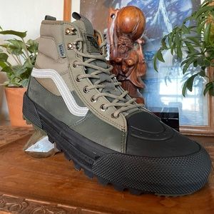 Vans Gore-Tex MTE WeatherProof Size 10.5 Green/Brown